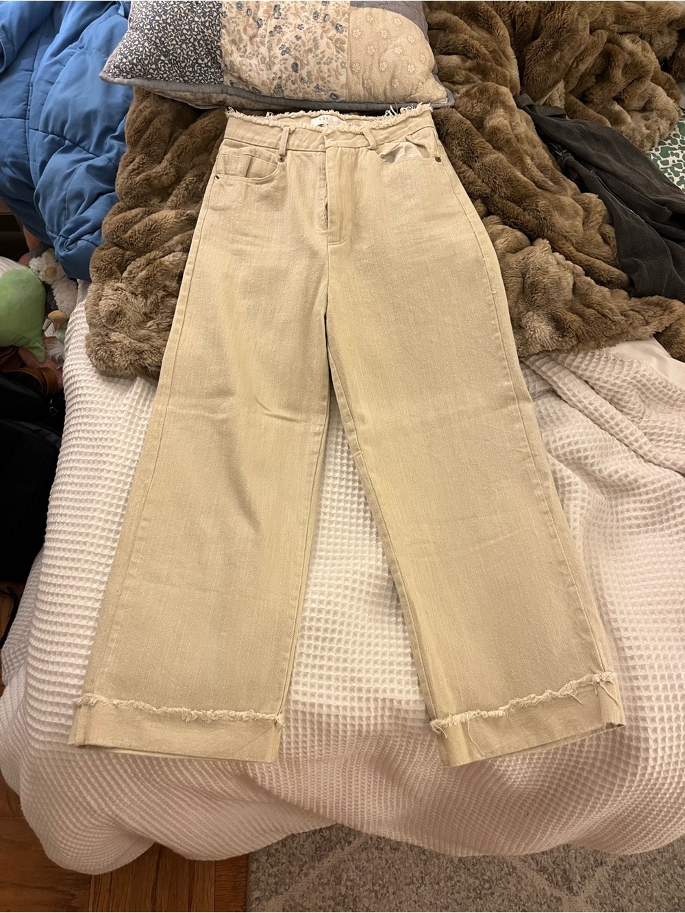 COS Wide-Leg High-Rise Jeans in Light Beige